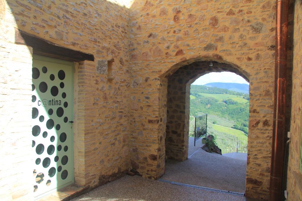Hostal Pekko Spello Exterior foto