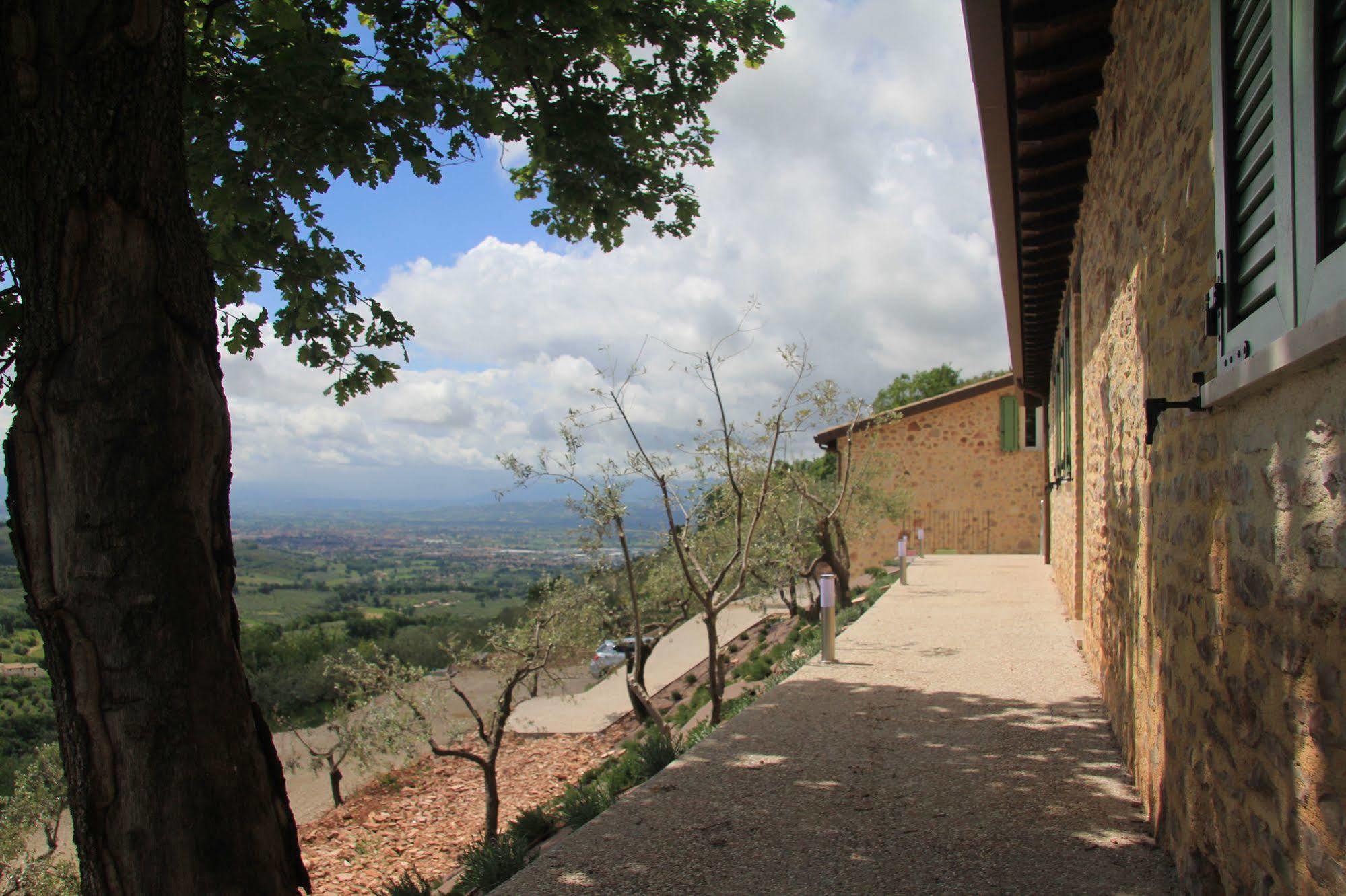 Hostal Pekko Spello Exterior foto