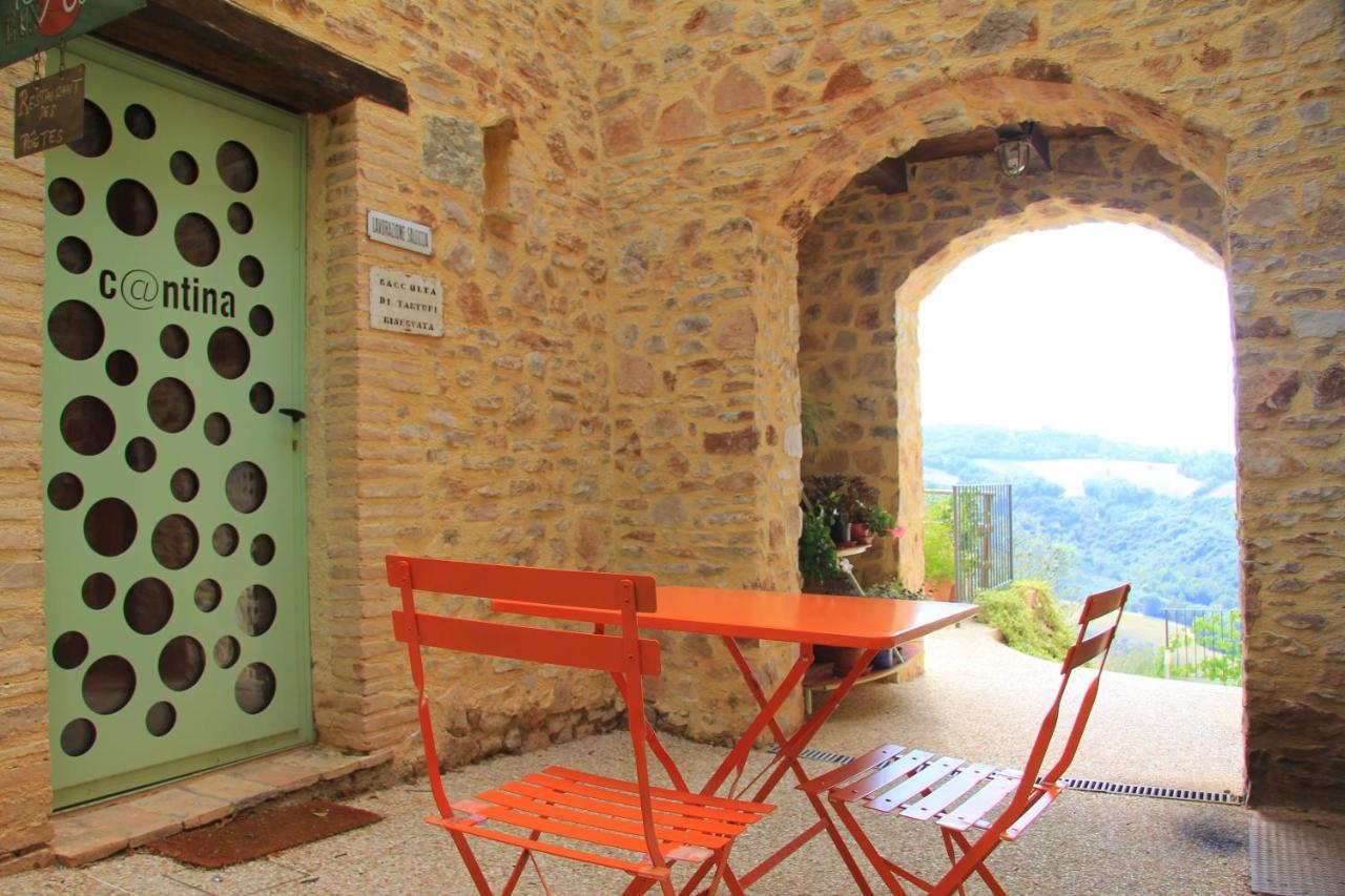Hostal Pekko Spello Exterior foto